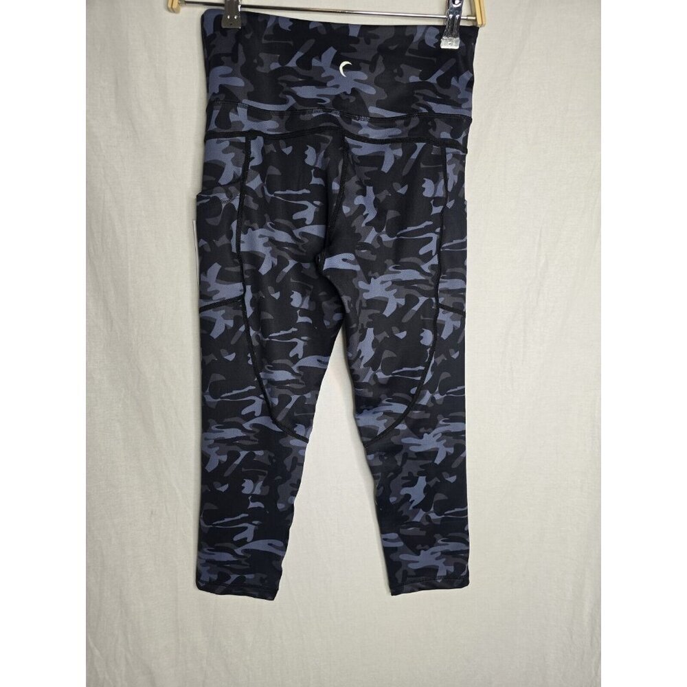 Zyia Black Camo Light N Tight Capri Leggings With Pockets- 20"- Size 6-8 NWT